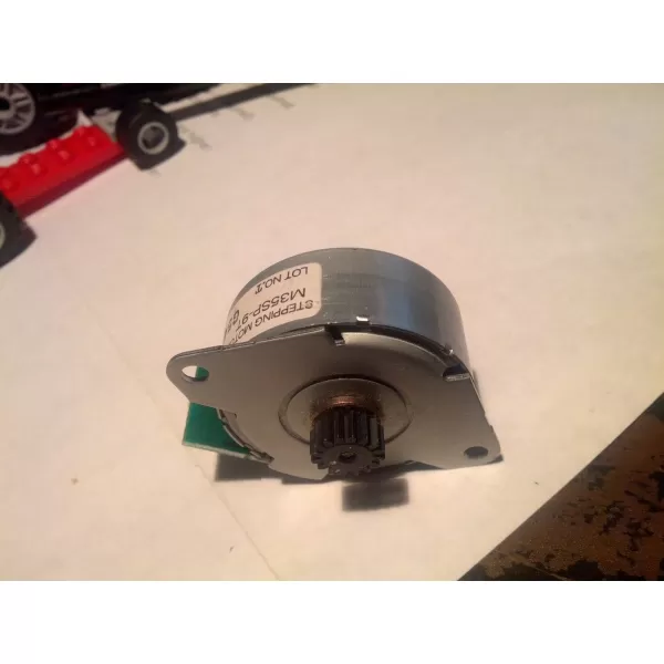 Hp Laserjet M1522NF / CM2320 / 3030 / 3330 / 3390 / 2727 / Tarayıcı Drive Motoru (2.el Ürün) Hp Laserjet M1522NF / CM2320 / 3030 / 3330 / 3390 / 2727 / Tarayıcı Drive Motoru (2.el Ürün)